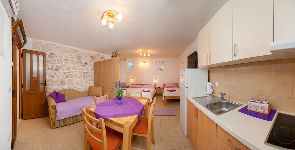 Apartments Mande And Kate Baska Voda Bilik gambar